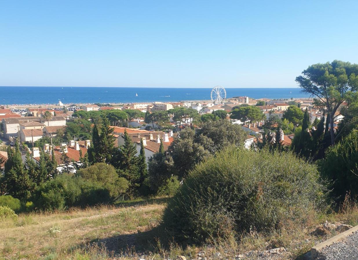 T2 Vue Mer Avec Parking Prive Saint-Pierre-la-Mer  Экстерьер фото